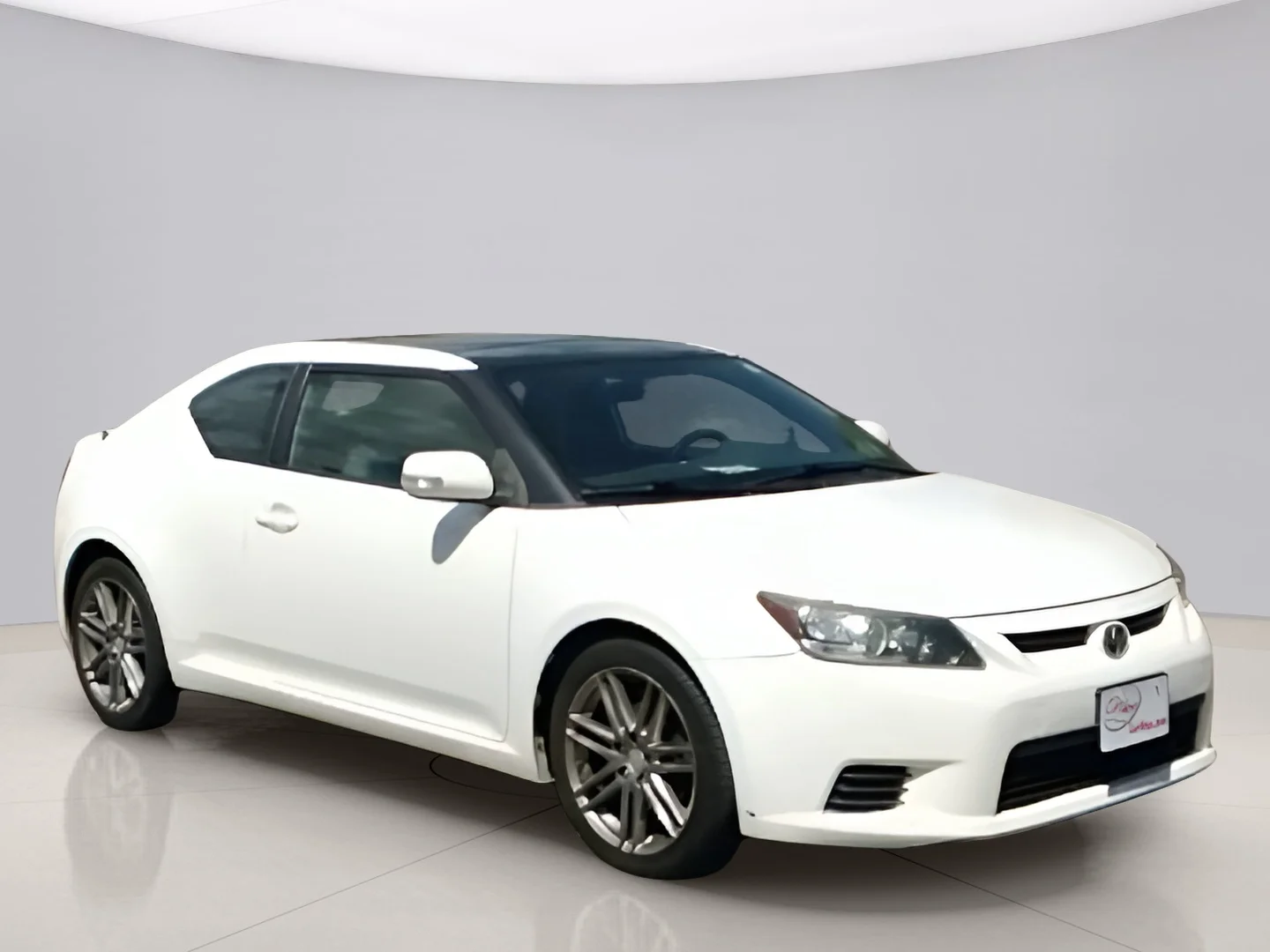 Used 2012 White Toyota COUPE image 2