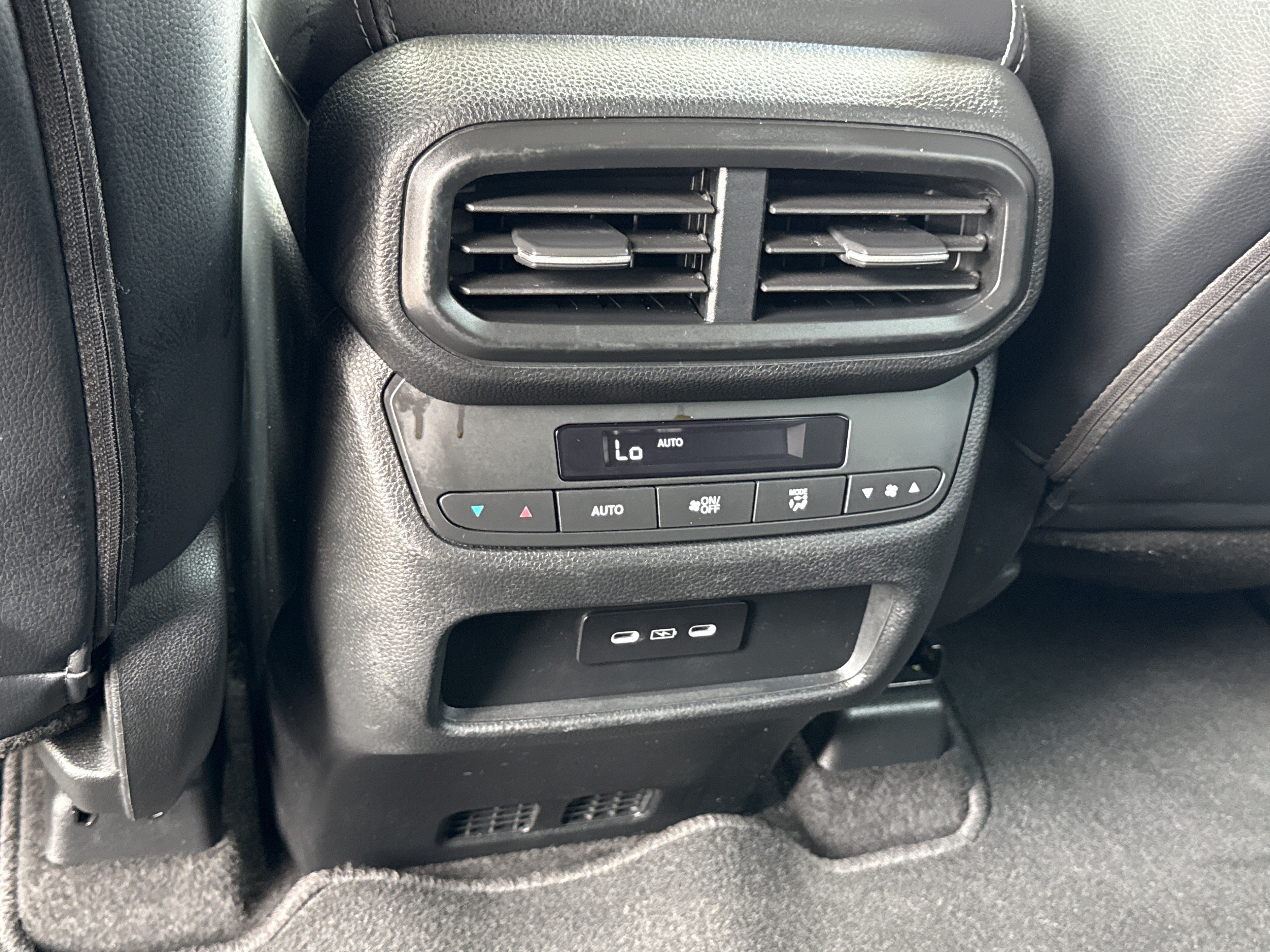 Used 2025 Modern Steel Metallic Honda EX-L image 17
