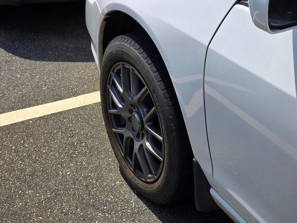 Used 1999  Honda EX image 18