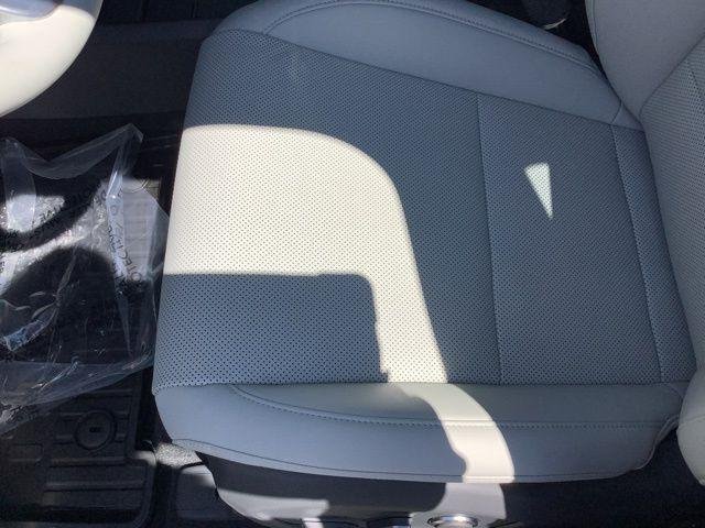 New 2026 Gray Hyundai SEL image 9