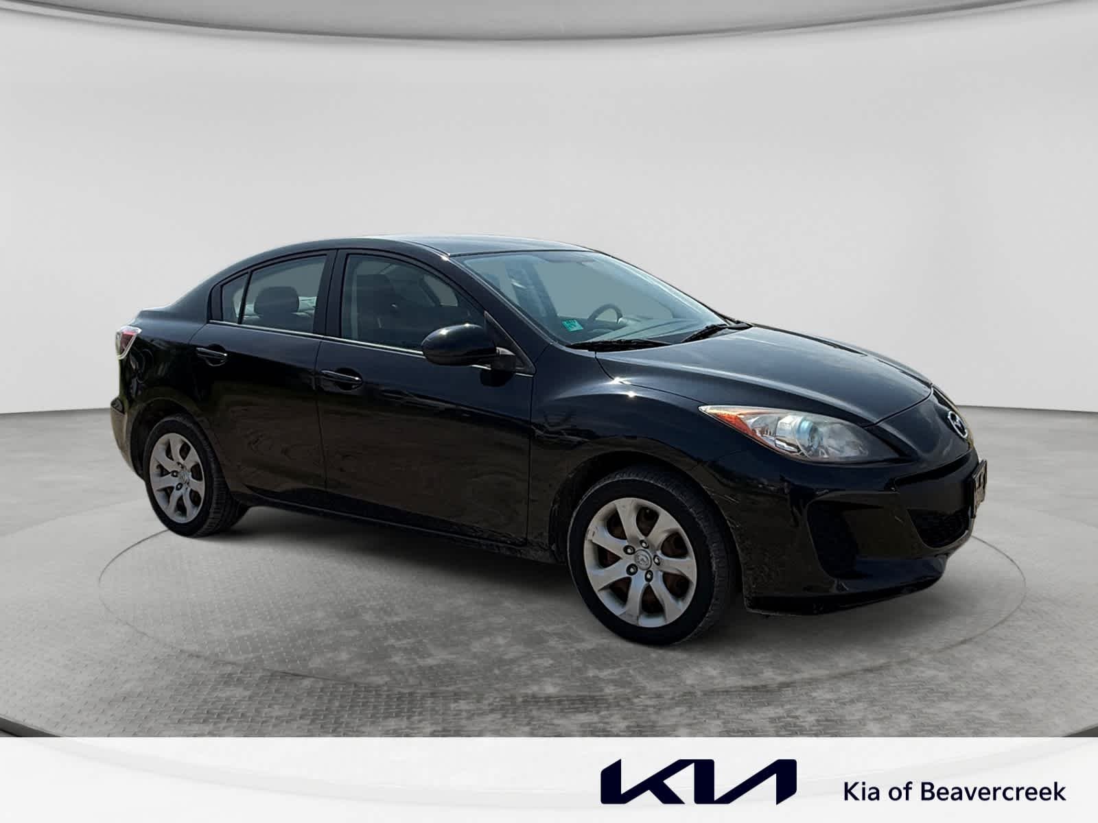 Used 2013  Mazda i Sport image 3