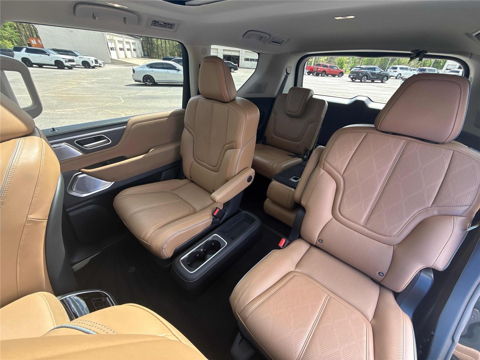 Certified Used 2025 Mineral Black INFINITI SENSORY image 12