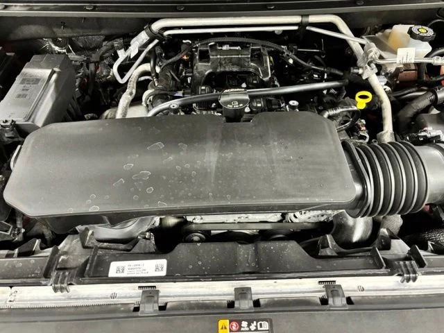 Used 2026 Red GMC AT4 image 25