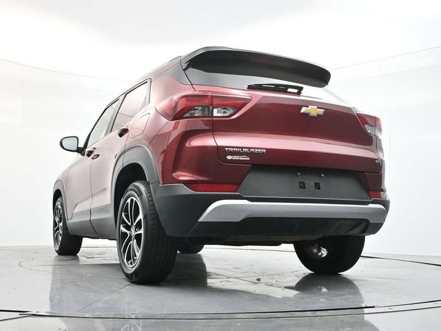 Used 2025 Crimson Chevrolet LT image 26