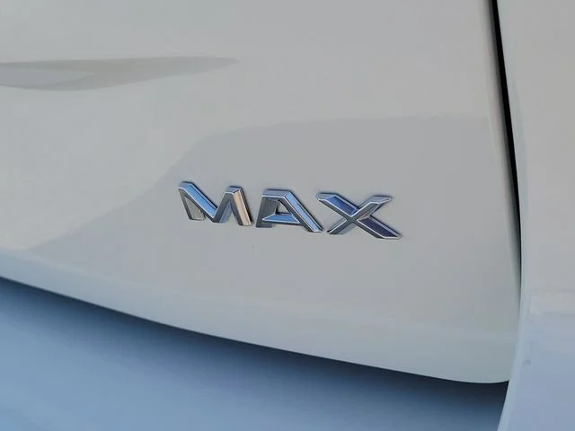 New 2027 White Ford Platinum image 5