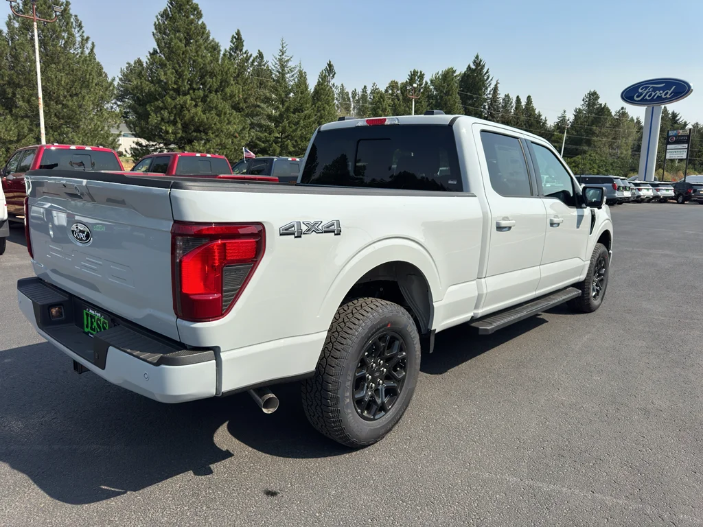 New 2026 Avalanche Ford XLT image 6