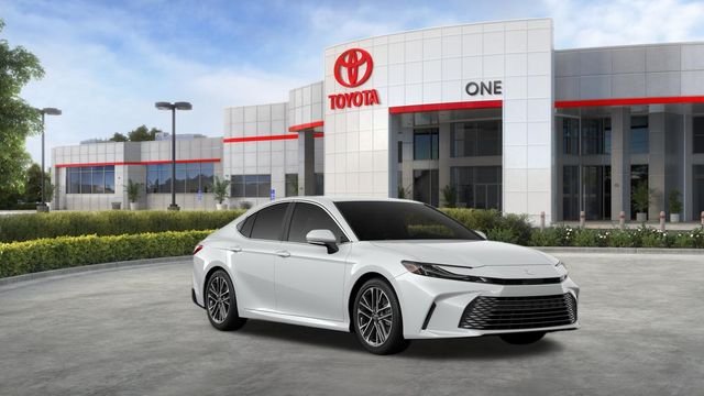 New 2026 Wind Chill Pearl <sup>1</sup> Toyota  XLE image 18