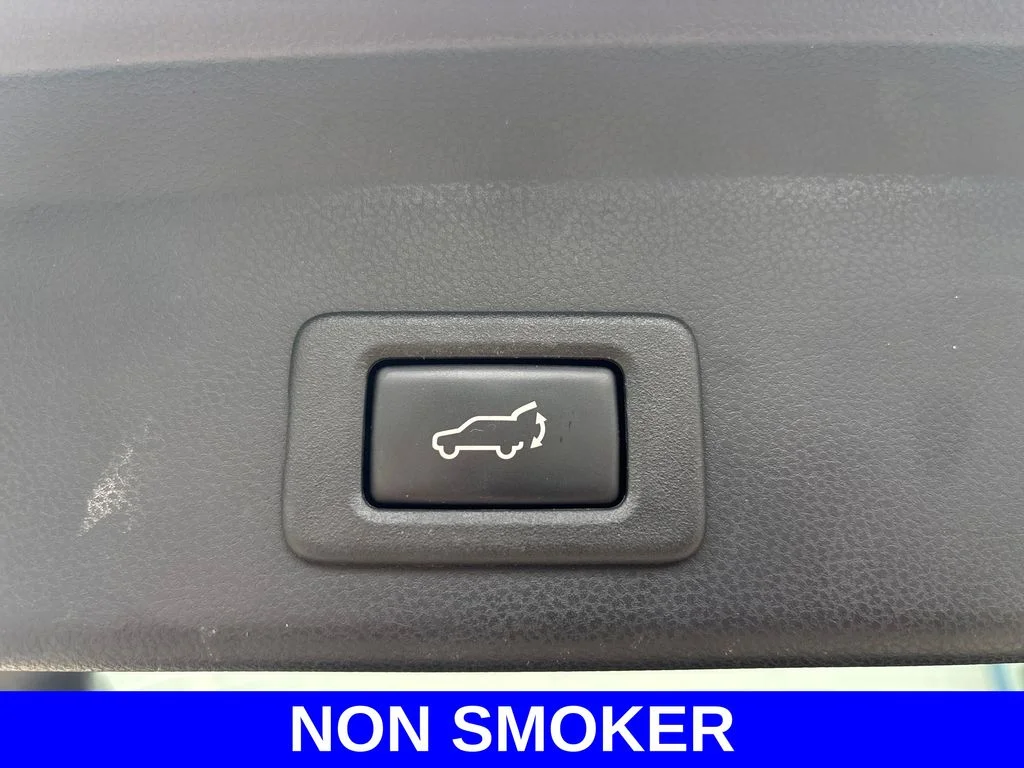 Used 2019 Gray Subaru Limited image 21