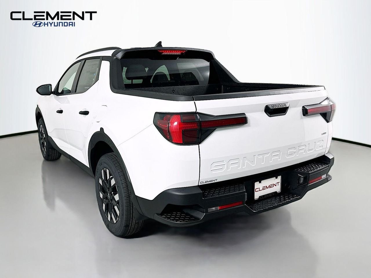 New 2026 White Hyundai SEL AWD image 8