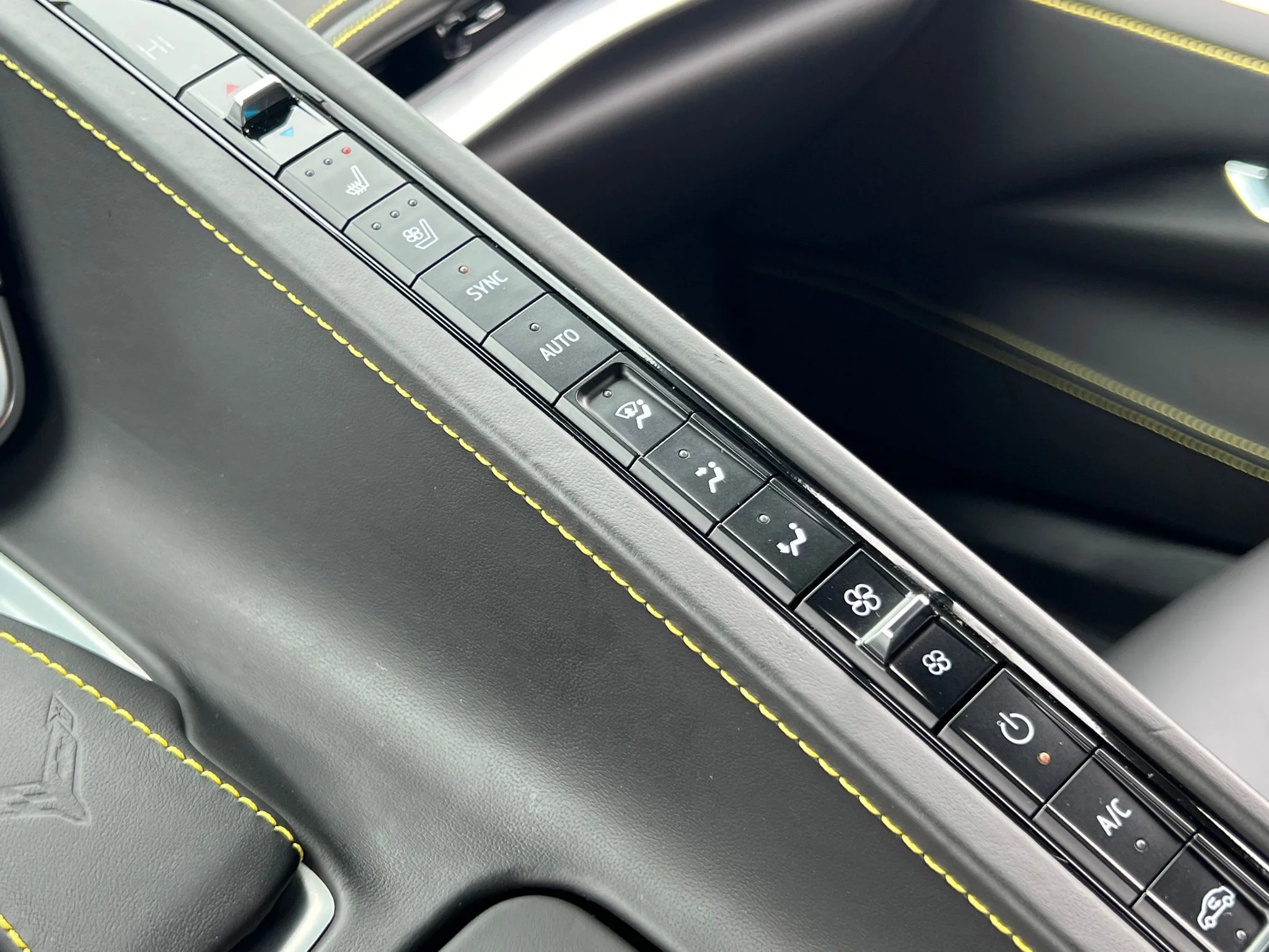 Used 2023 Yellow Chevrolet Z06 image 22