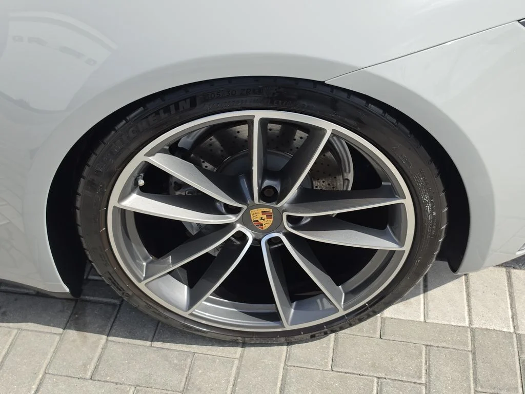 Used 2021 Gray Porsche  image 7