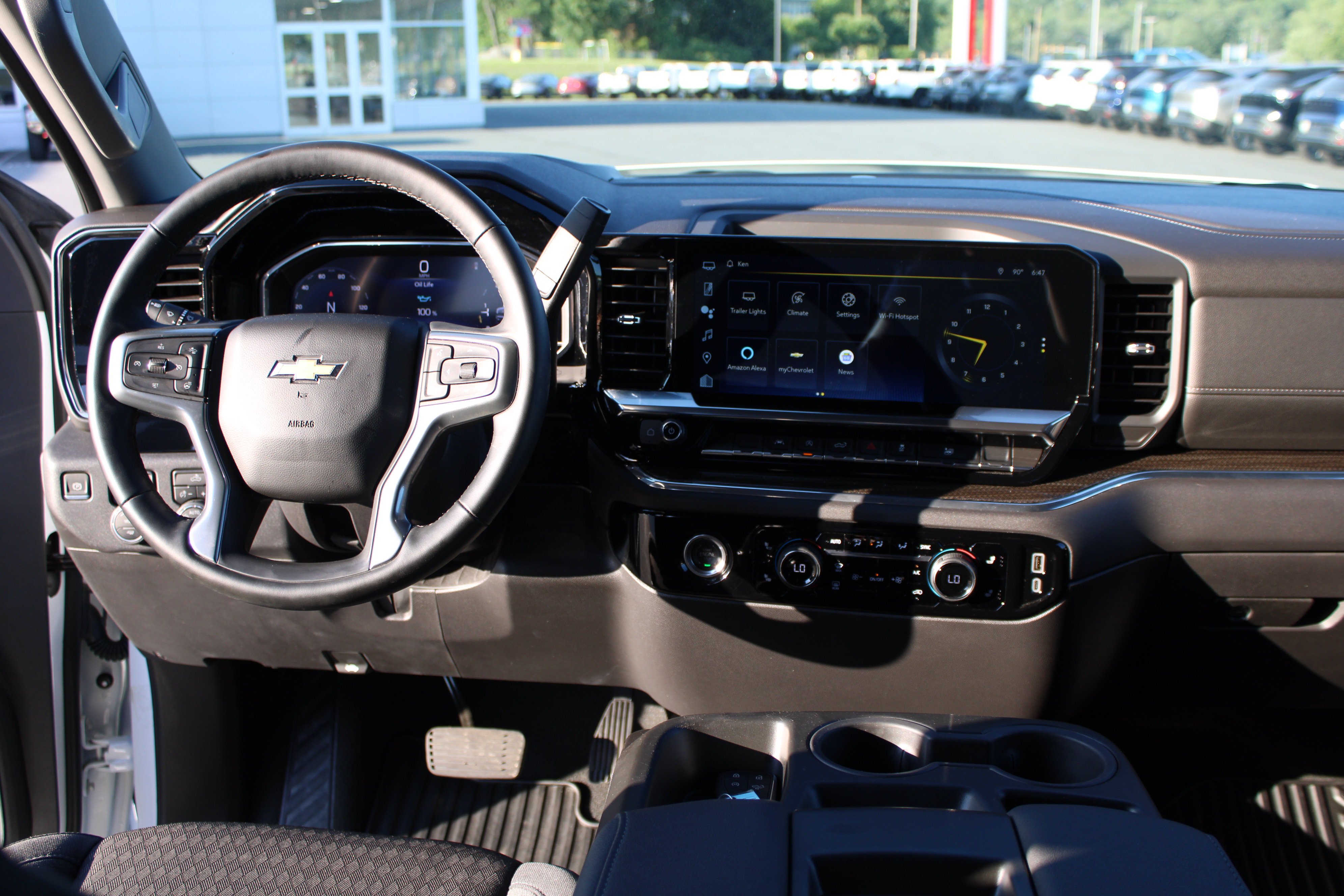 Used 2024 Summit White Chevrolet LT image 19