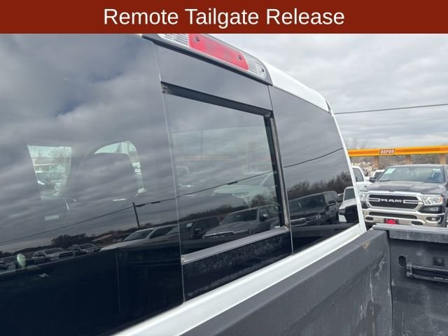 Used 2022 White Ram Laramie image 18