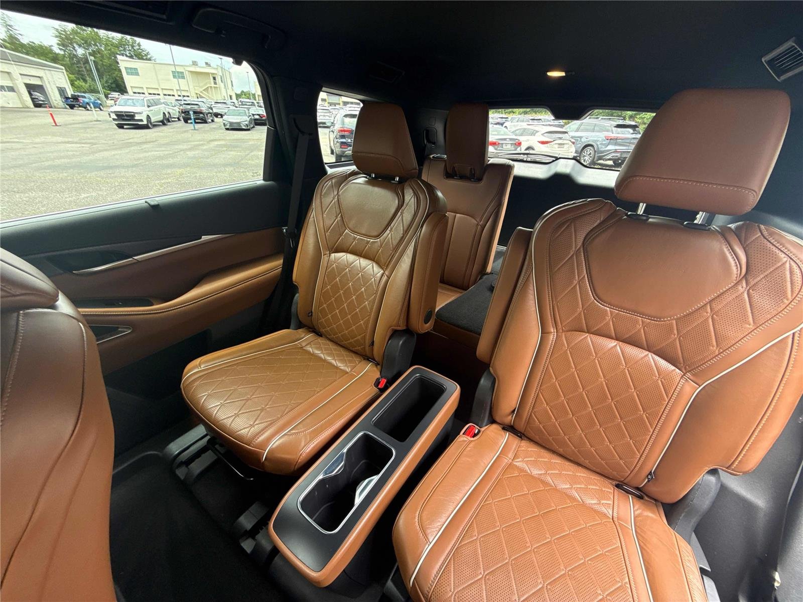 Used 2023 Mineral Black INFINITI AUTOGRAPH image 13