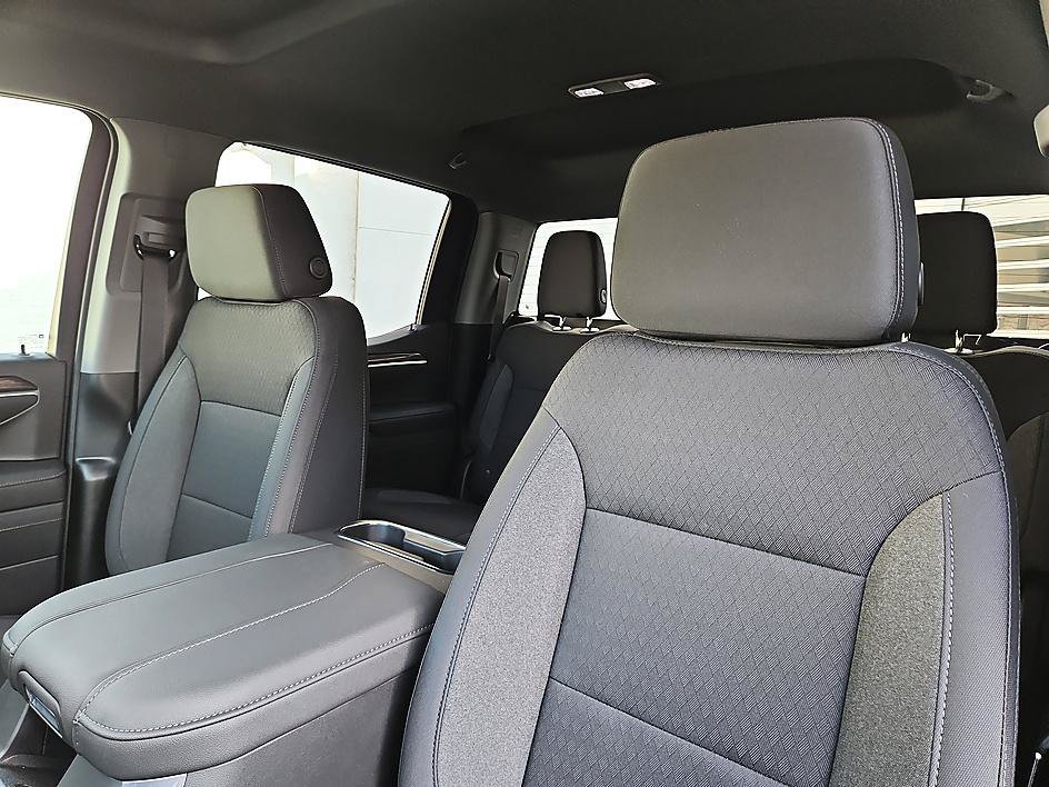 2026 Chevrolet Silverado 1500 RST - Photo 15