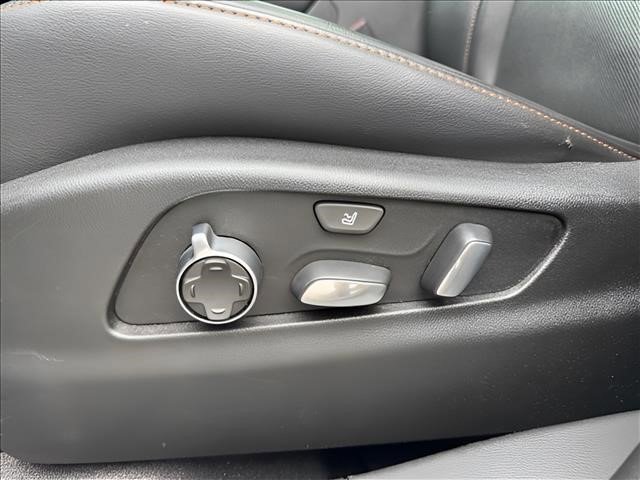 Used 2020 Crystal White Tricoat Cadillac AWD Sport image 14