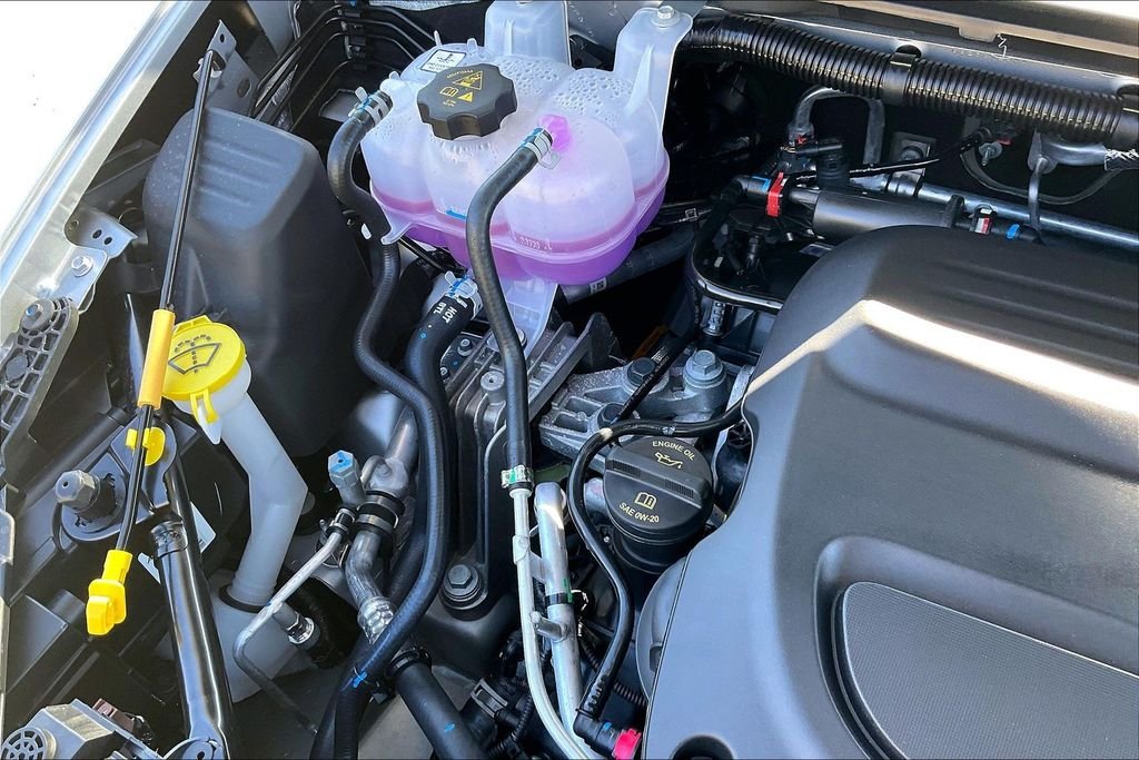 New 2026 Chrysler Pacifica Select 4D Passenger Van