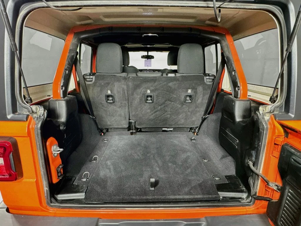Used 2018 Orange Jeep Unlimited Sport S image 30