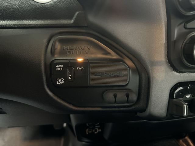 Used 2022 White Ram Big Horn image 27
