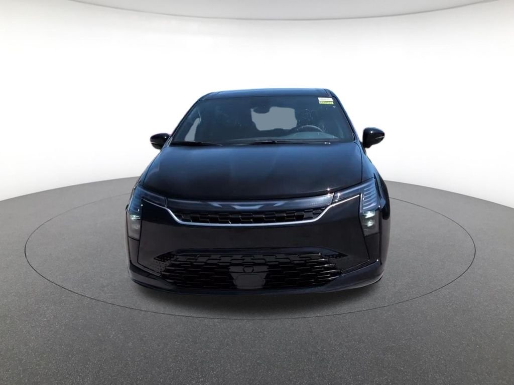 New 2027 Diamond Black Crystal Pearl-Coat Exterior Paint Chrysler  image 3