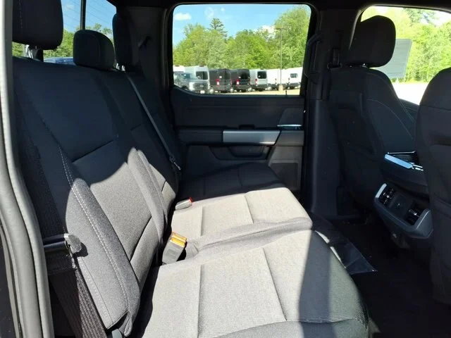 New 2026 Agate Black Metallic Ford XLT image 33