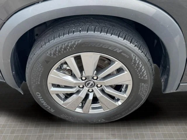 Used 2025 Black Nissan SV image 20