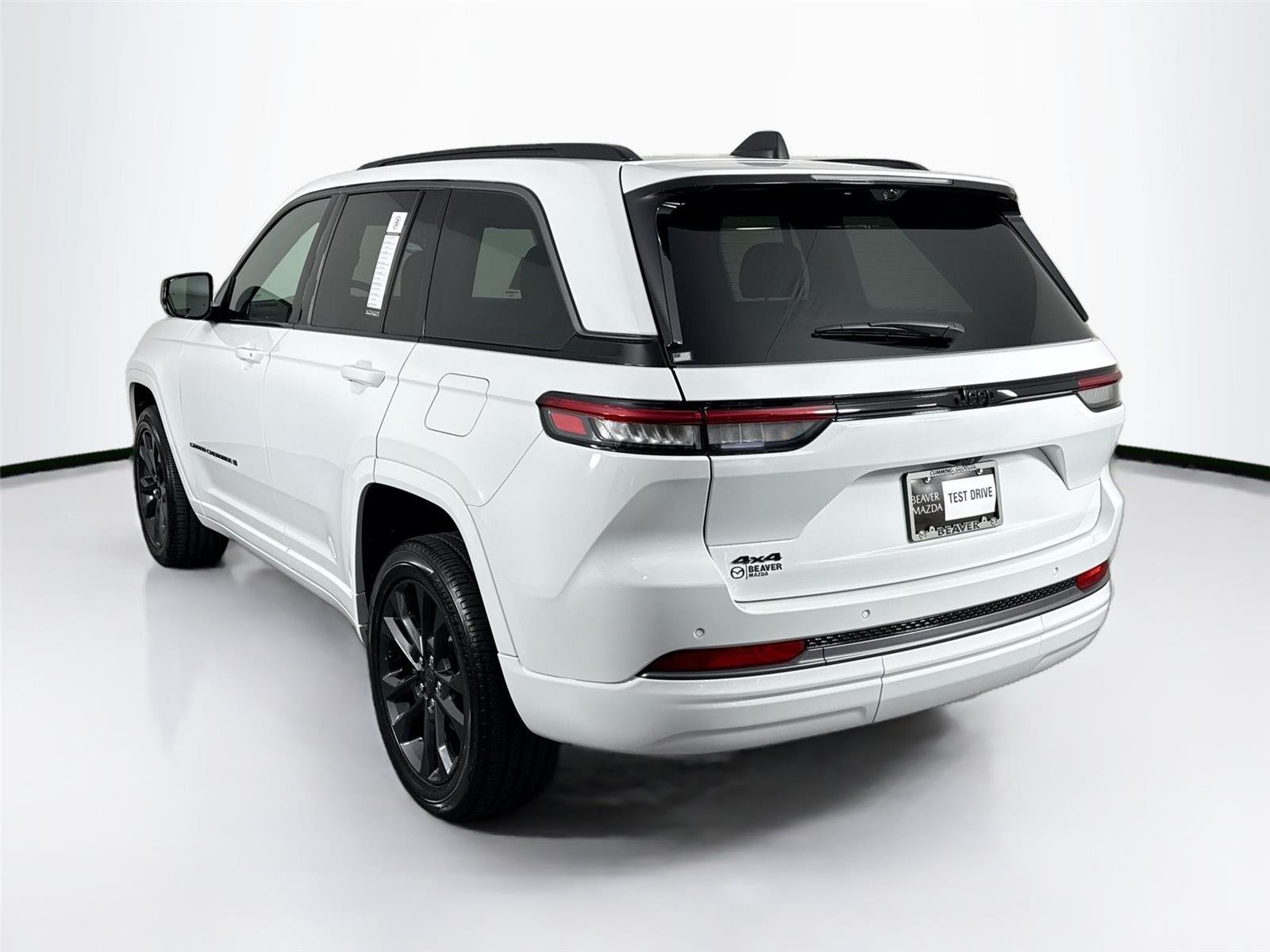 Used 2026 Bright White Clearcoat Jeep Limited Reserve image 13