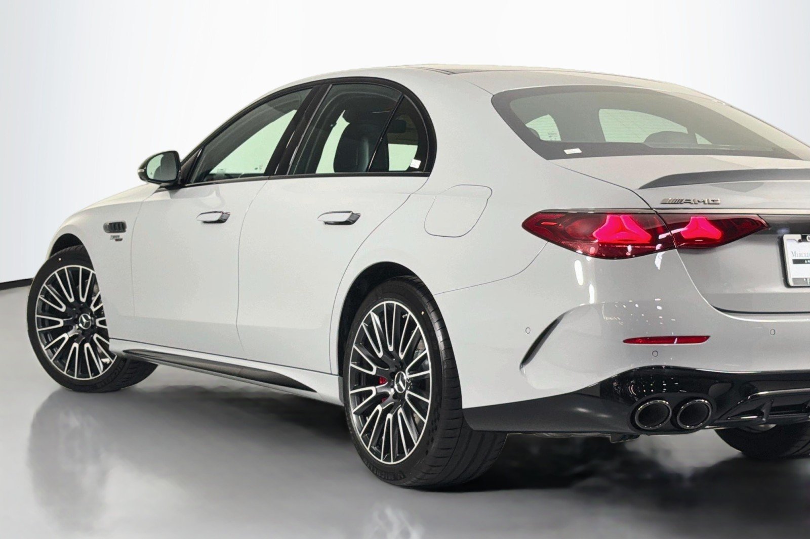 New 2027 MANUFAKTUR Alpine Grey Mercedes-Benz AMG® E 53 Hybrid Sedan image 14