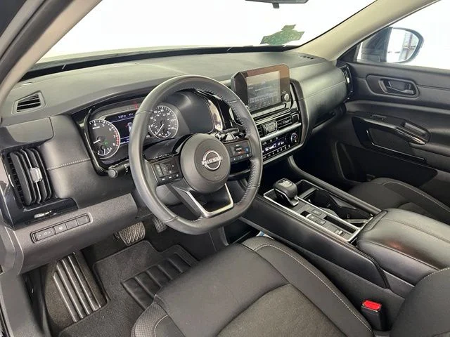 Used 2023 Black Nissan SV image 12