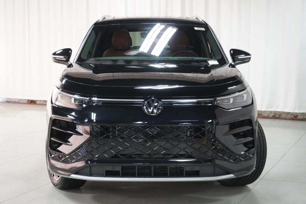 New 2026  Volkswagen 2.0T SEL R-Line Turbo image 5