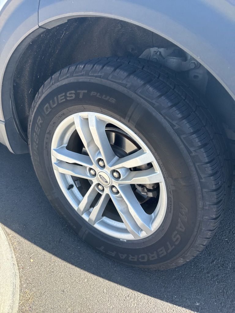 2020 Ford Explorer XLT - Photo 8