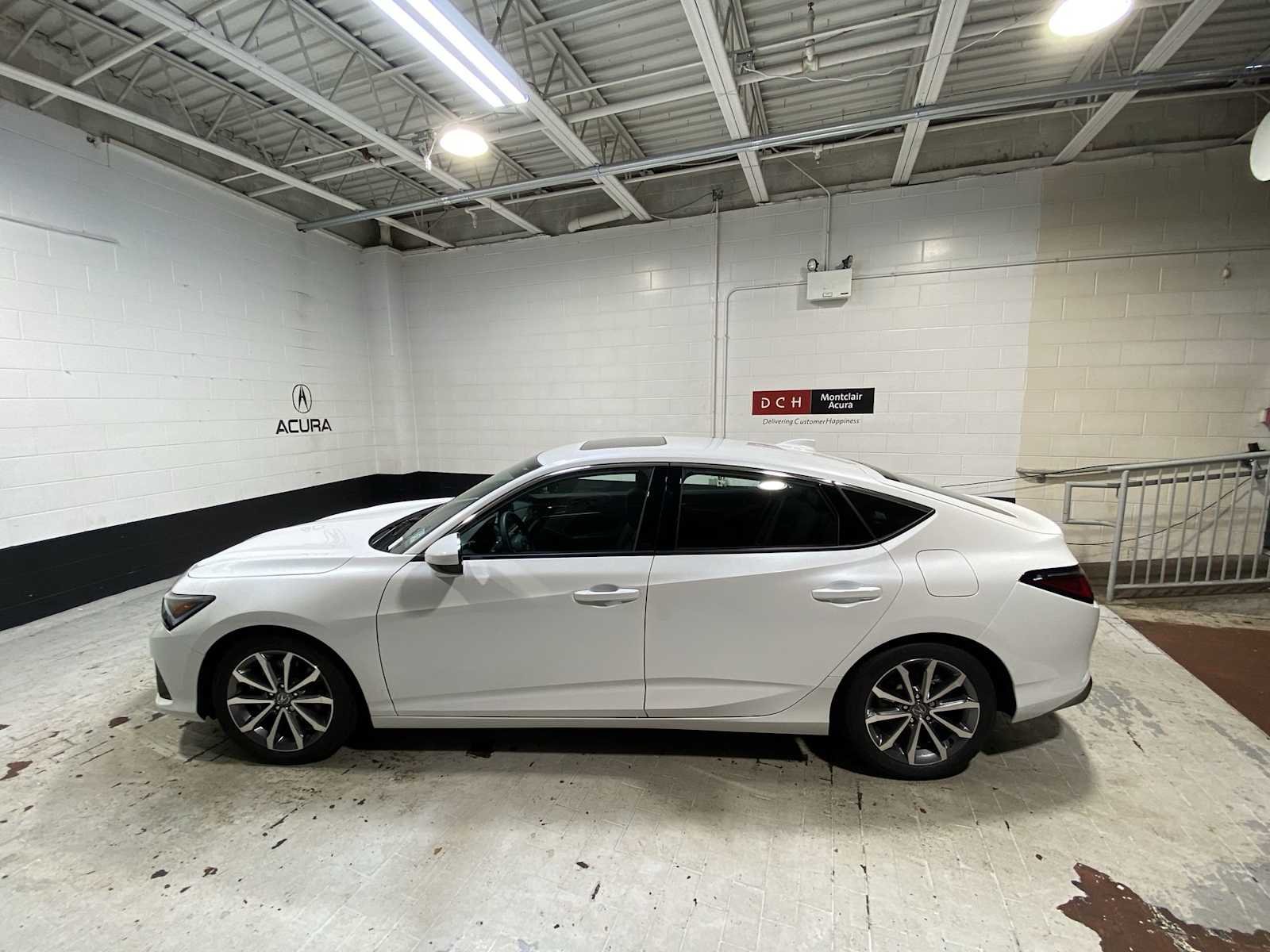 Certified Used 2026 Platinum White Pearl Acura  image 3