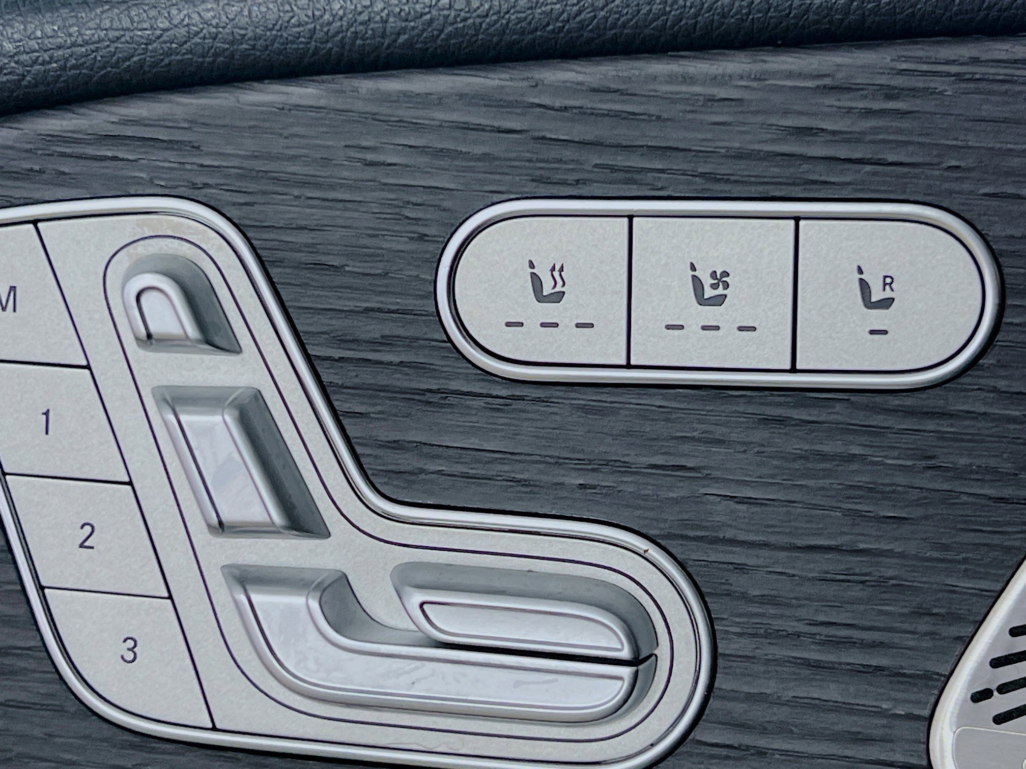 2021 Mercedes-Benz GLS GLS450 - Photo 21