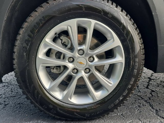 Used 2024 Black Chevrolet LS image 21