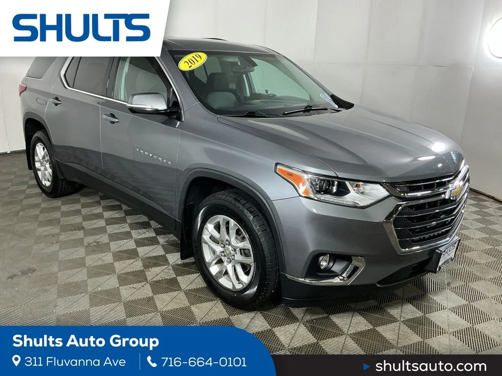 Used 2019 Gray Chevrolet LT image 1