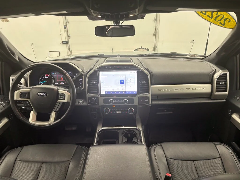 Used 2022 Silver Ford Lariat image 4