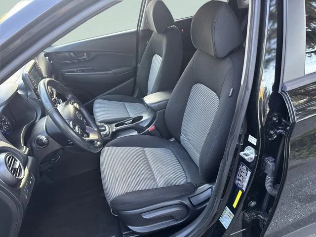 Used 2021 Black Hyundai SEL image 21