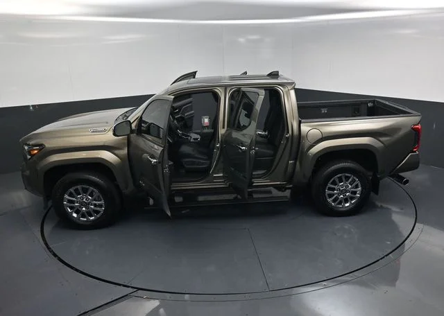 Used 2026 Bronze Toyota Limited image 27