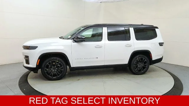 New 2026 Bright White Clear-Coat Exterior Paint Jeep Summit Obsidian image 5
