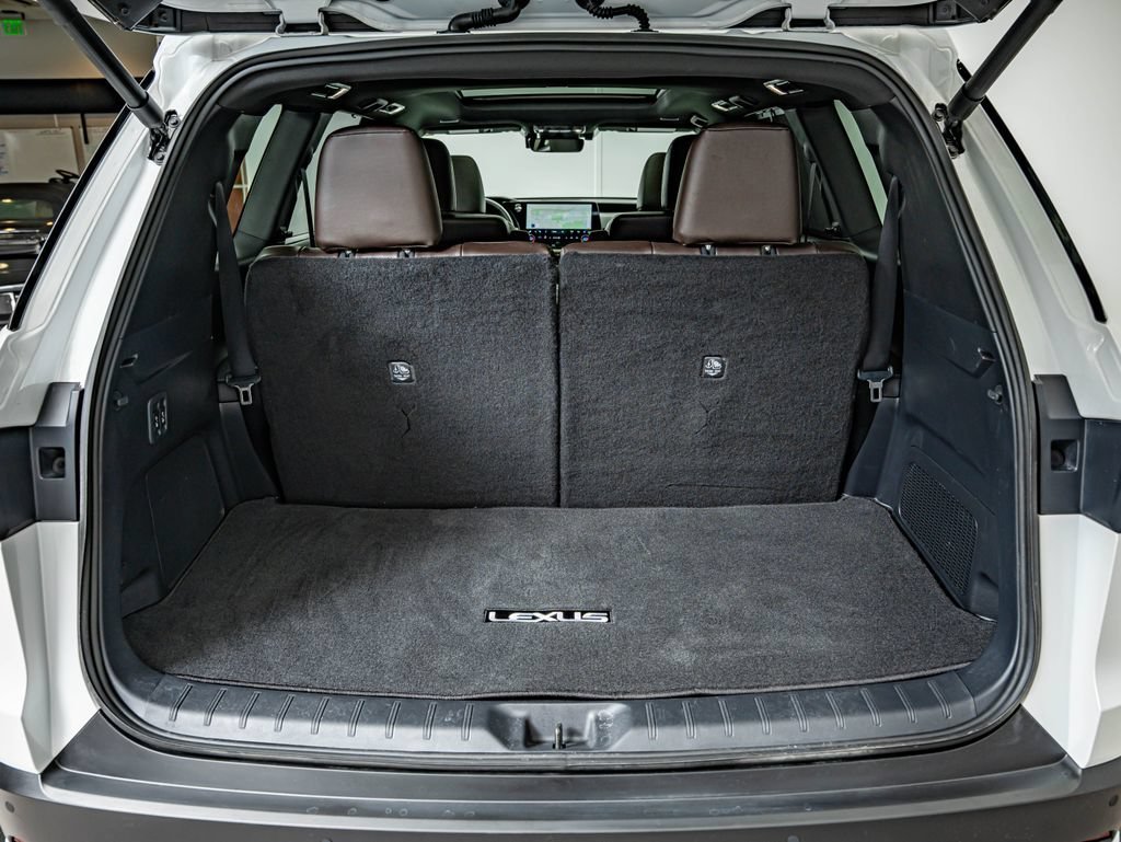 Used 2026 Pearl Lexus 350 Premium image 42