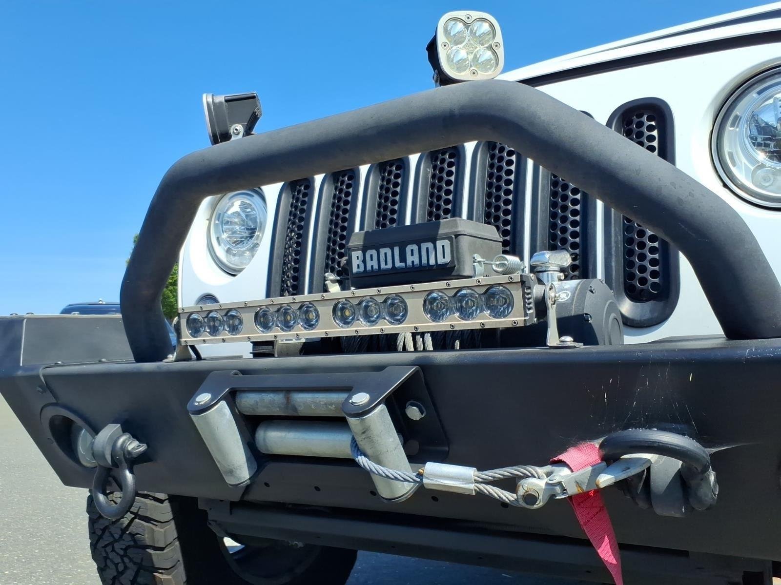 Used 2017 Bright White Clearcoat Jeep Rubicon image 19
