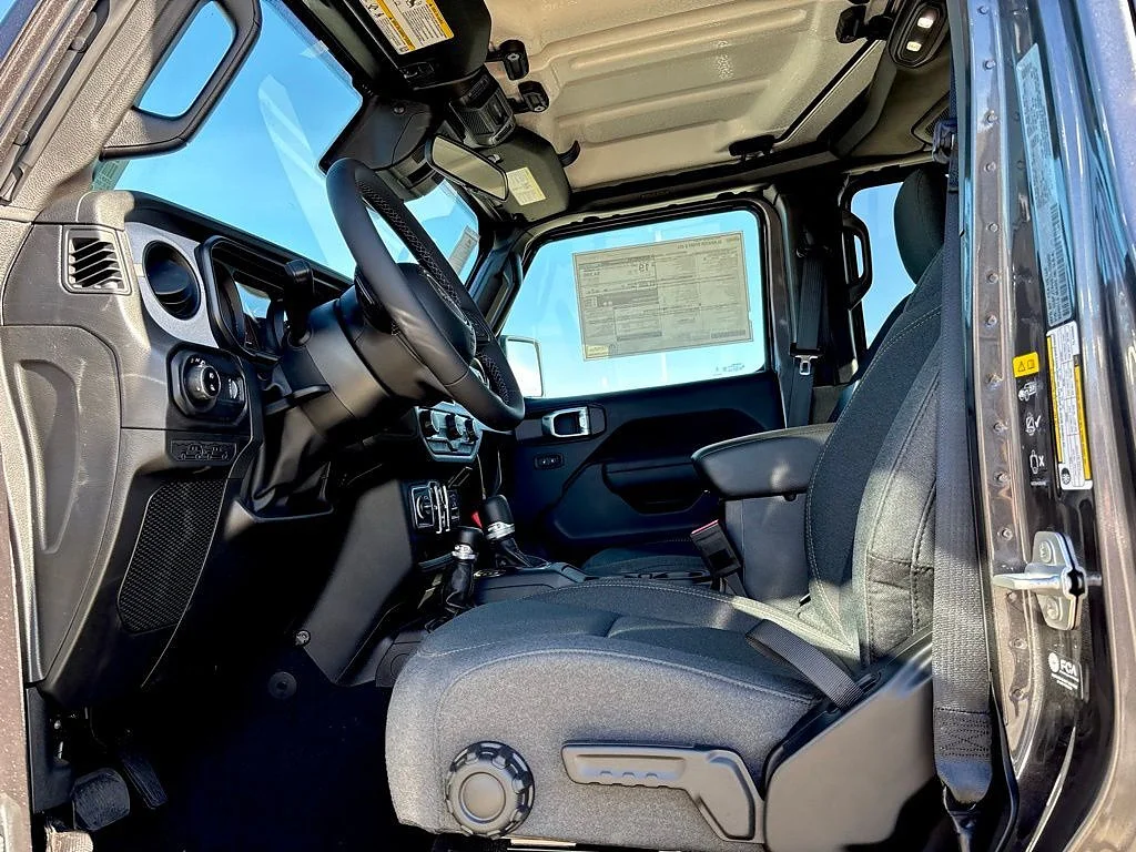 New 2026 Granite Crystal Metallic Clear Coat Jeep Sport S 4x4 image 10