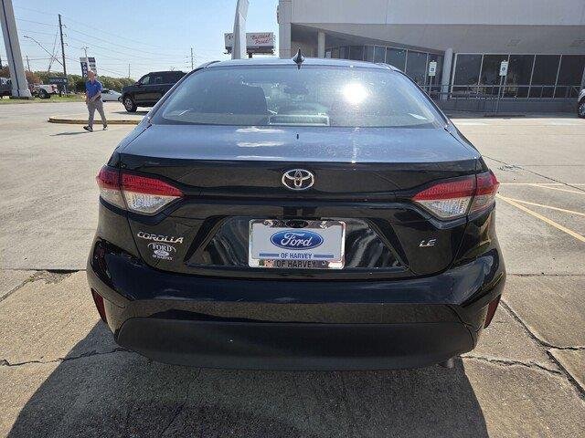 Used 2025 BLACK Toyota LE image 4
