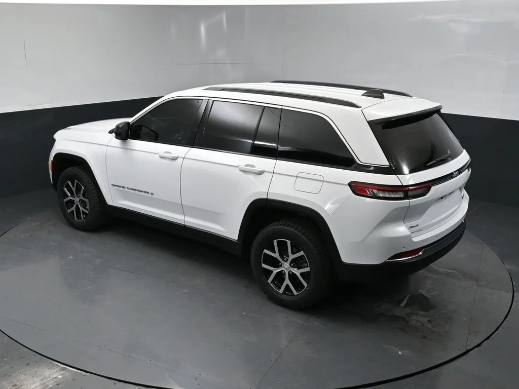 Certified Used 2024 White Jeep Limited image 37