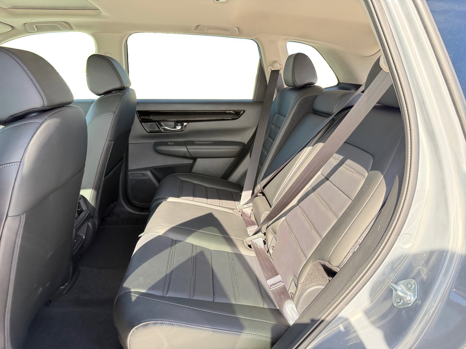 New 2026 Urban Gray Pearl Honda EX-L image 16