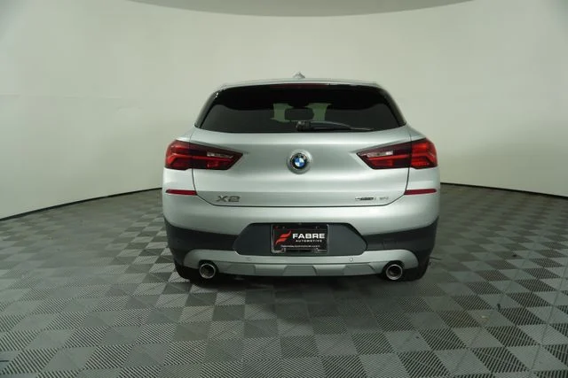 Used 2021 Glacier Silver Metallic BMW sDrive28i image 6