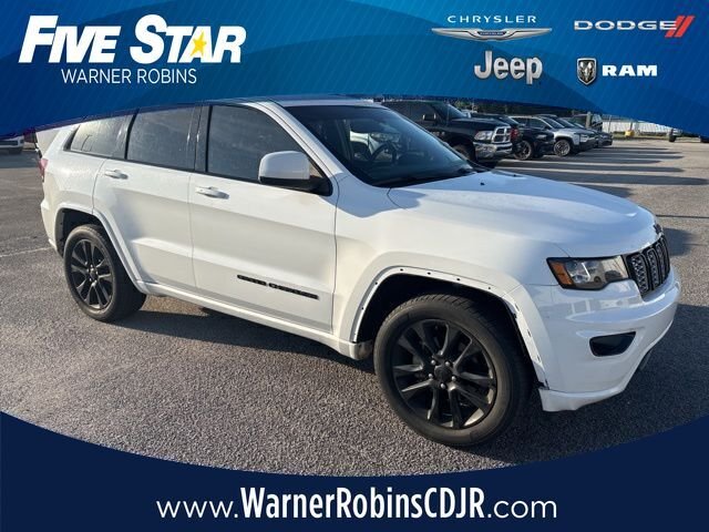 2019 Jeep Grand Cherokee Altitude's photo
