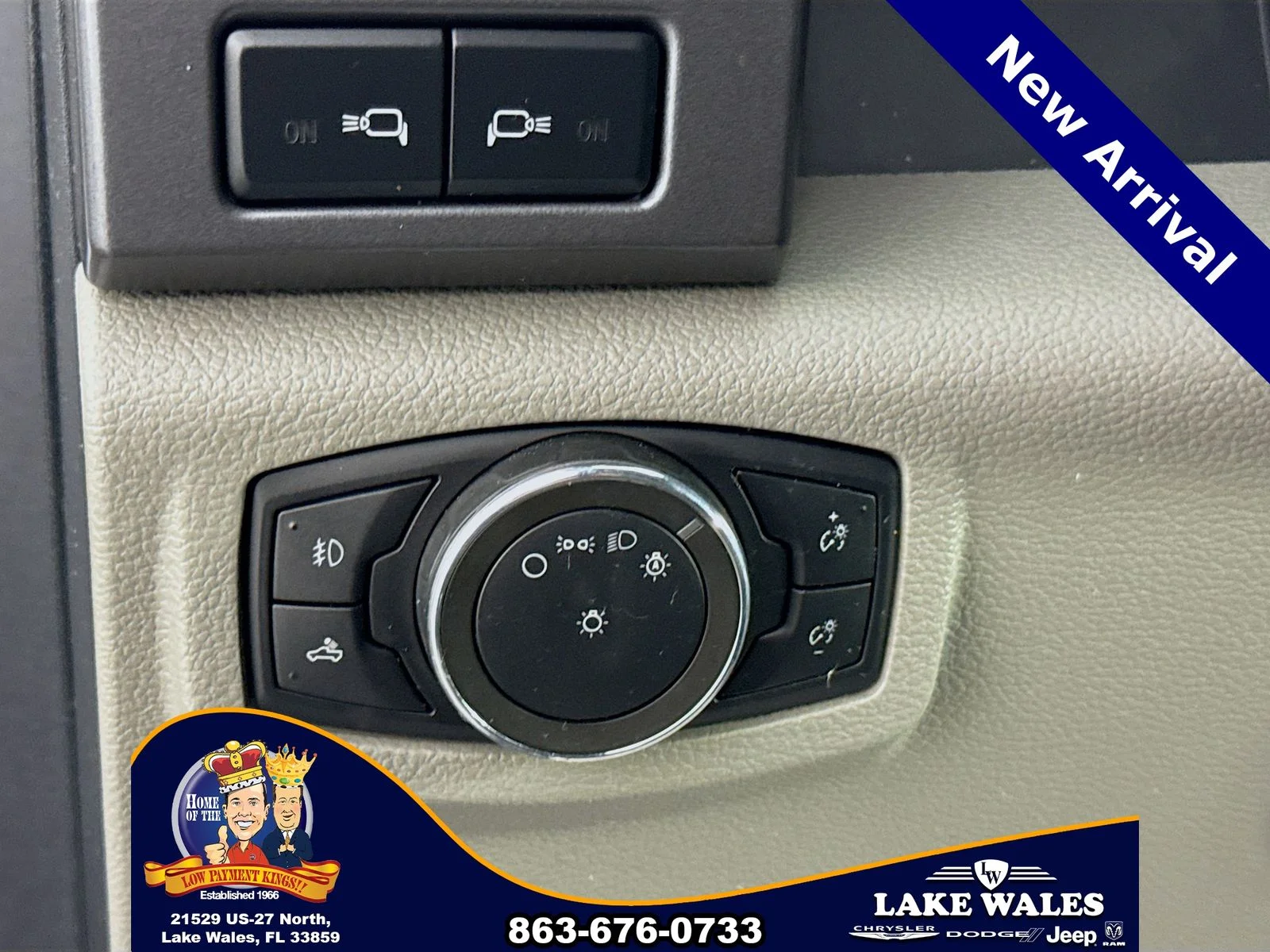 Used 2022 White Ford XLT image 10