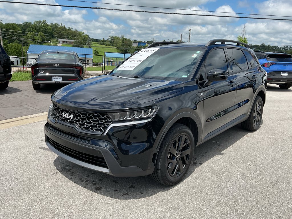 Certified Used 2023 Ebony Black Kia X-Line S image 4