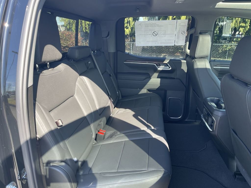 New 2026 Onyx Black GMC SLT image 28